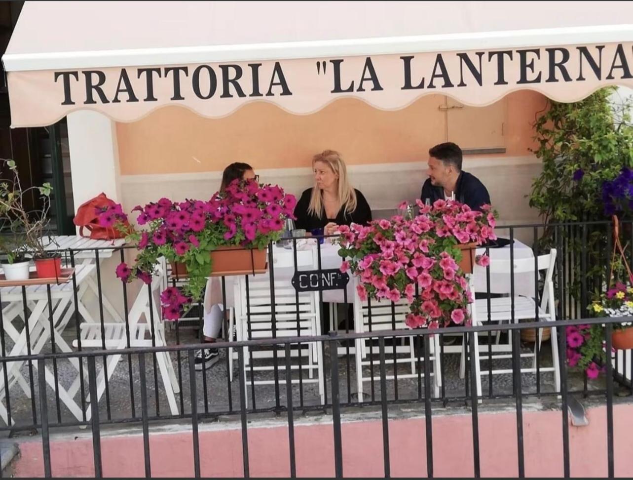 Lanterna Hotel Corniglia Exterior photo